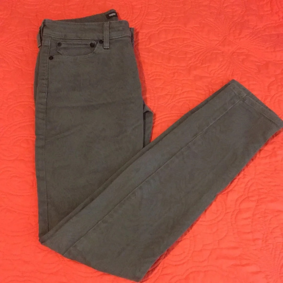 Levi’s Patterned Hunter green skinny - Picture 1 of 5